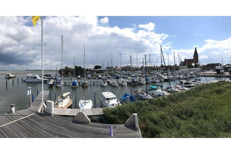 Hausboot Fjord Baltica Mit Dachterrasse In Barth Hotell Eksteriør bilde