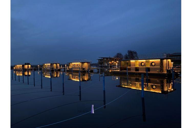 Hausboot Fjord Baltica Mit Dachterrasse In Barth Hotell Eksteriør bilde