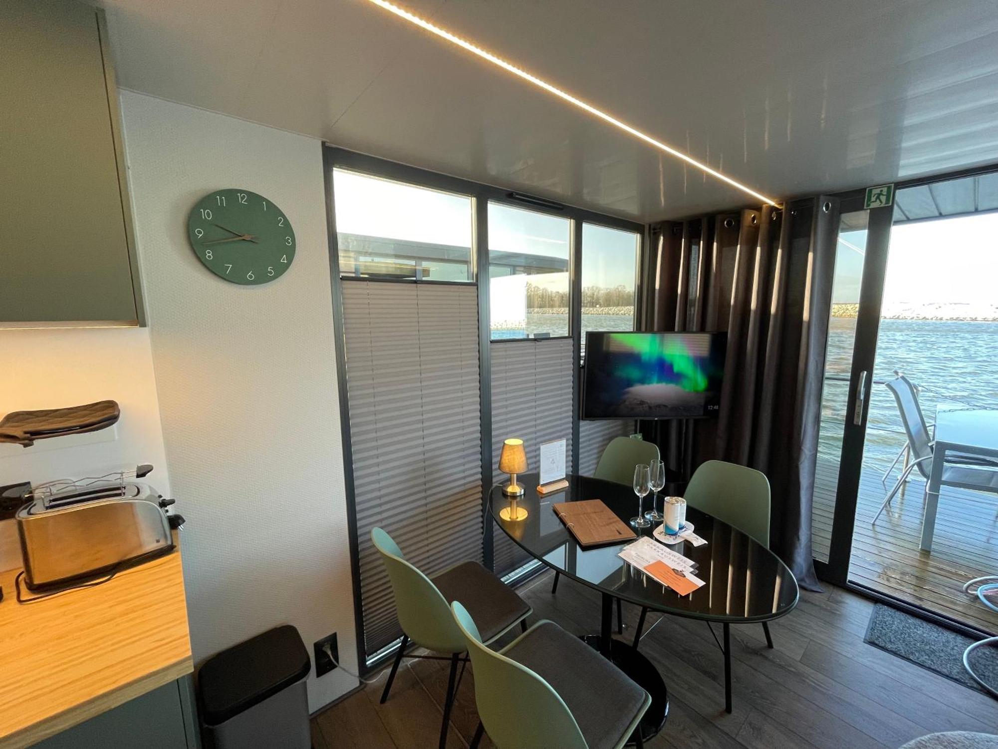 Hausboot Fjord Baltica Mit Dachterrasse In Barth Hotell Eksteriør bilde