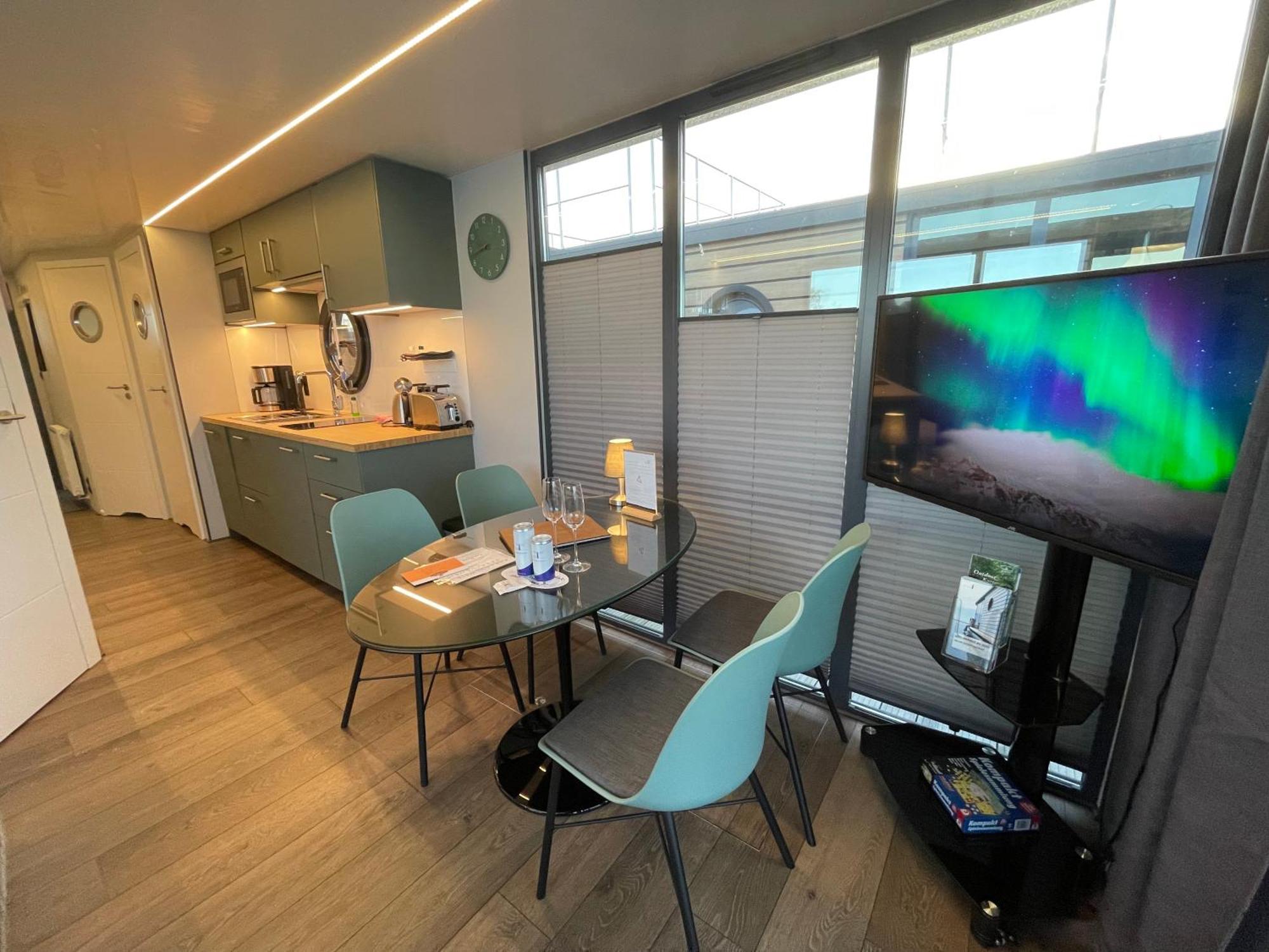 Hausboot Fjord Baltica Mit Dachterrasse In Barth Hotell Eksteriør bilde